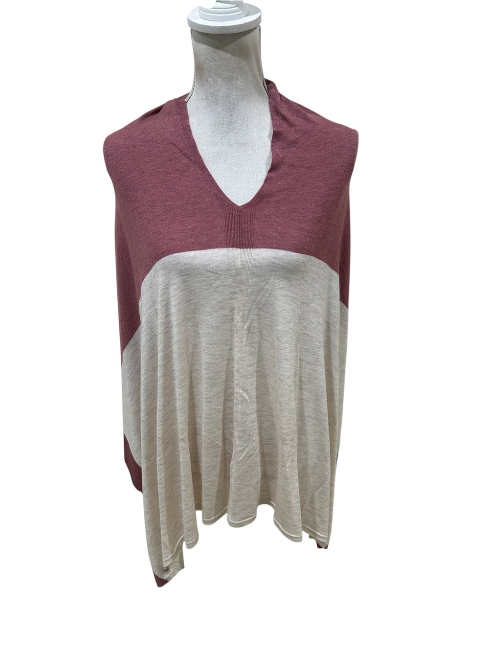 lululemon athletica rose & Cream knit V-Neck Colorblock poncho one size